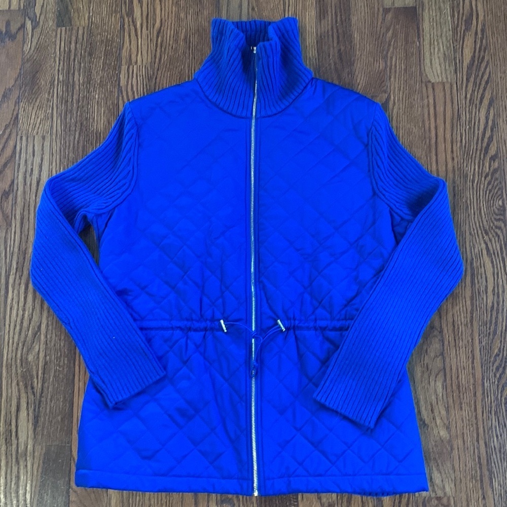 Cobalt Blue Quilted Jacket with Ribbing and Gold-colored Zipper and Toggles